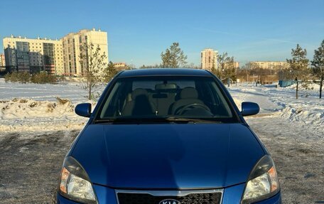 KIA Rio II, 2010 год, 573 735 рублей, 2 фотография