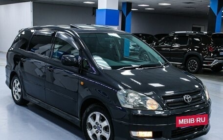 Toyota Ipsum II, 2001 год, 933 000 рублей, 8 фотография