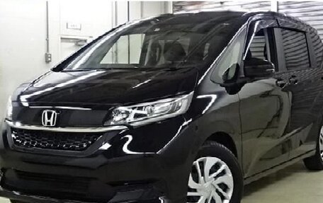 Honda Freed II, 2021 год, 1 300 000 рублей, 1 фотография