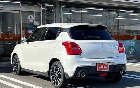 Suzuki Swift V, 2022 год, 1 290 000 рублей, 4 фотография