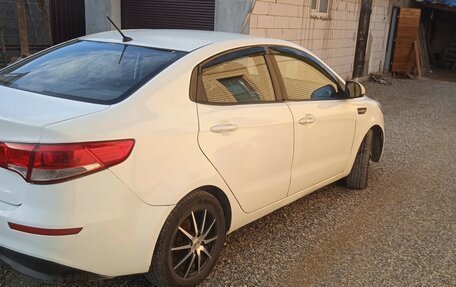 KIA Rio III рестайлинг, 2016 год, 840 000 рублей, 1 фотография