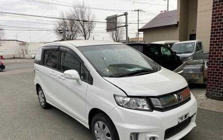 Honda Freed I, 2016 год, 924 000 рублей, 5 фотография