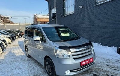 Toyota Noah III, 2010 год, 1 430 000 рублей, 1 фотография