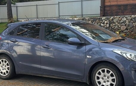 Hyundai i30 II рестайлинг, 2012 год, 1 000 000 рублей, 2 фотография