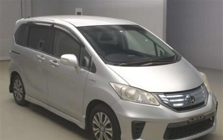 Honda Freed I, 2014 год, 870 000 рублей, 2 фотография