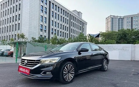 Volkswagen Passat B8 рестайлинг, 2020 год, 2 350 000 рублей, 5 фотография