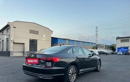 Volkswagen Passat B8 рестайлинг, 2020 год, 2 350 000 рублей, 7 фотография