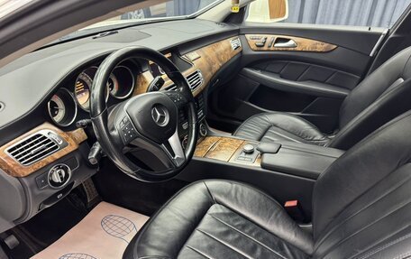 Mercedes-Benz CLS, 2011 год, 2 150 000 рублей, 26 фотография