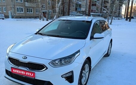 KIA cee'd III, 2021 год, 2 400 000 рублей, 1 фотография