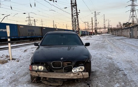 BMW 5 серия, 2000 год, 200 000 рублей, 1 фотография