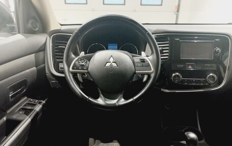 Mitsubishi Outlander III рестайлинг 3, 2013 год, 1 349 000 рублей, 8 фотография