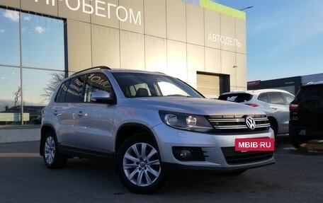 Volkswagen Tiguan I, 2011 год, 1 199 000 рублей, 2 фотография