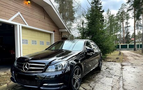 Mercedes-Benz C-Класс, 2013 год, 900 000 рублей, 15 фотография