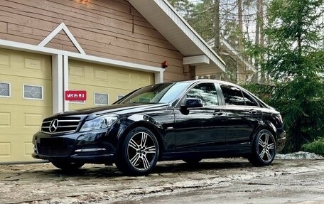 Mercedes-Benz C-Класс, 2013 год, 900 000 рублей, 14 фотография