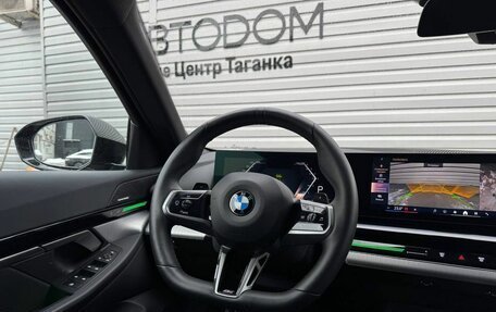 BMW 5 серия, 2023 год, 8 597 000 рублей, 10 фотография