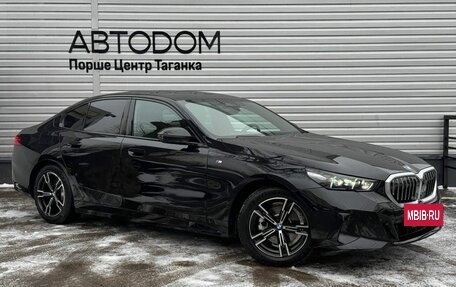 BMW 5 серия, 2023 год, 8 597 000 рублей, 3 фотография