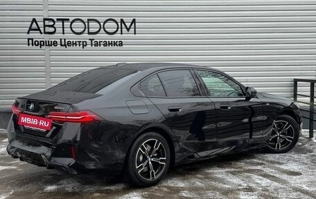 BMW 5 серия, 2023 год, 8 597 000 рублей, 6 фотография