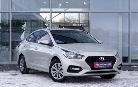 Hyundai Solaris II рестайлинг, 2017 год, 1 375 000 рублей, 3 фотография