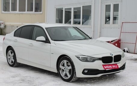 BMW 3 серия, 2018 год, 2 899 000 рублей, 3 фотография