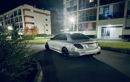 Mercedes-Benz E-Класс, 2016 год, 3 750 000 рублей, 19 фотография