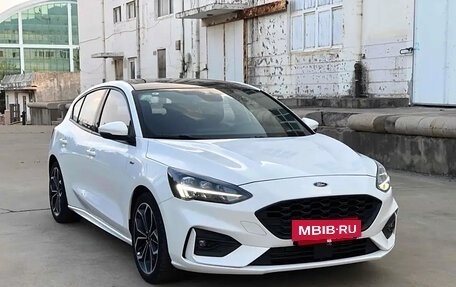 Ford Focus IV, 2022 год, 1 790 000 рублей, 3 фотография