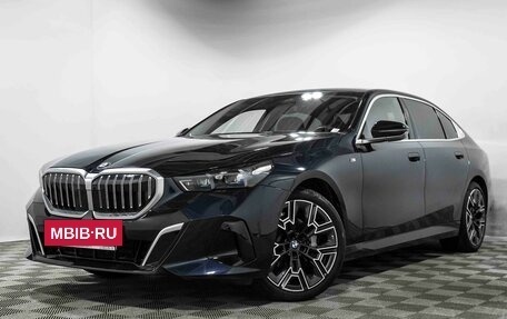 BMW 5 серия, 2024 год, 9 000 000 рублей, 2 фотография