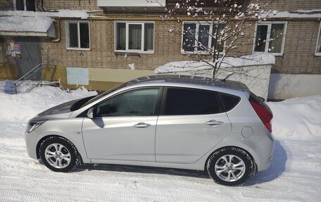 Hyundai Solaris II рестайлинг, 2016 год, 1 250 000 рублей, 5 фотография