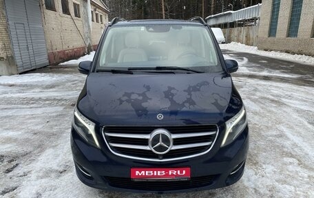 Mercedes-Benz V-Класс, 2018 год, 11 300 000 рублей, 1 фотография