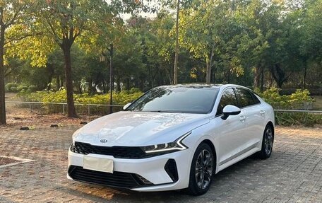 KIA K5, 2021 год, 1 775 000 рублей, 1 фотография