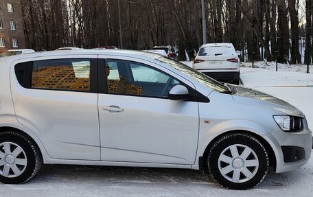 Chevrolet Aveo III, 2012 год, 895 000 рублей, 7 фотография