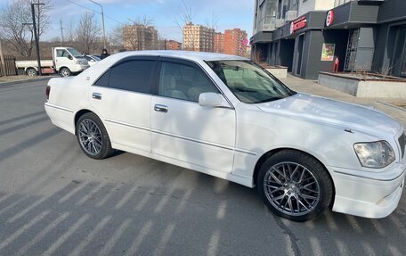 Toyota Crown, 2002 год, 1 100 000 рублей, 2 фотография