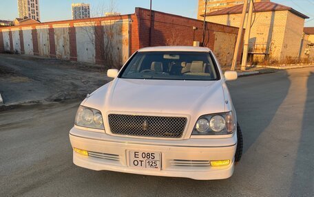 Toyota Crown, 2002 год, 1 100 000 рублей, 32 фотография