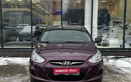 Hyundai Solaris II рестайлинг, 2013 год, 1 020 000 рублей, 2 фотография