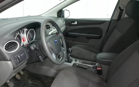 Ford Focus II рестайлинг, 2010 год, 700 000 рублей, 20 фотография