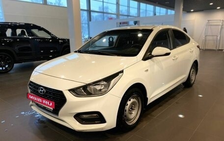 Hyundai Solaris II рестайлинг, 2017 год, 1 300 000 рублей, 7 фотография