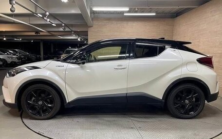 Toyota C-HR I рестайлинг, 2021 год, 1 490 000 рублей, 3 фотография