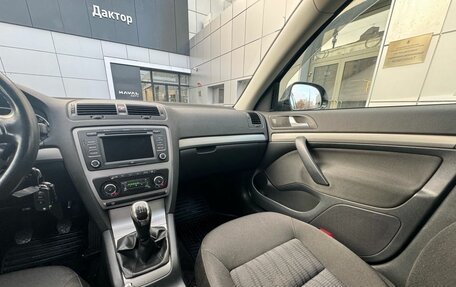 Skoda Octavia, 2011 год, 1 020 000 рублей, 17 фотография