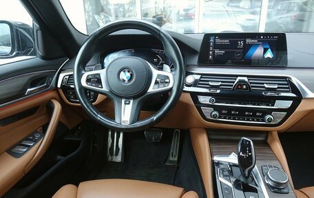 BMW 5 серия, 2020 год, 4 290 000 рублей, 10 фотография