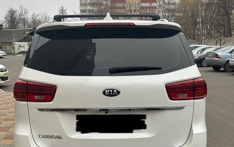 KIA Carnival III, 2019 год, 3 350 000 рублей, 4 фотография