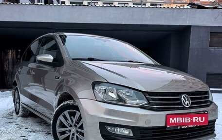 Volkswagen Polo VI (EU Market), 2019 год, 1 370 000 рублей, 2 фотография