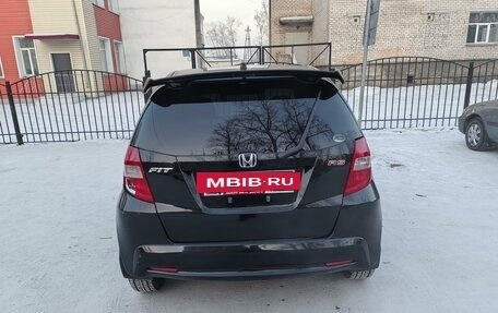 Honda Fit III, 2010 год, 690 000 рублей, 3 фотография