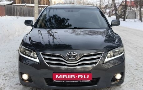 Toyota Camry, 2008 год, 950 000 рублей, 2 фотография