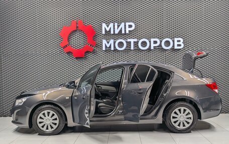 Chevrolet Cruze II, 2013 год, 820 000 рублей, 11 фотография