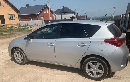 Toyota Auris II, 2013 год, 1 200 000 рублей, 2 фотография