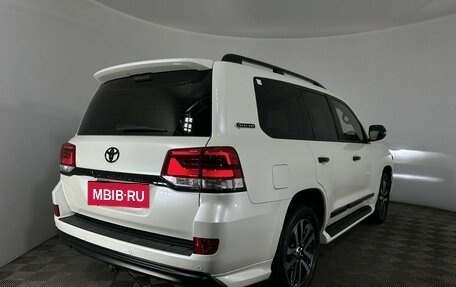 Toyota Land Cruiser 200, 2018 год, 6 900 000 рублей, 6 фотография