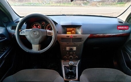 Opel Astra H, 2004 год, 460 000 рублей, 12 фотография