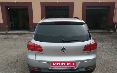 Volkswagen Tiguan I, 2011 год, 1 250 000 рублей, 4 фотография