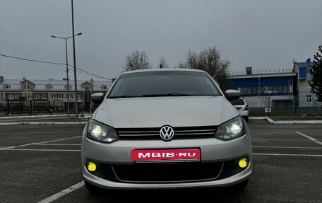 Volkswagen Polo VI (EU Market), 2014 год, 980 000 рублей, 2 фотография