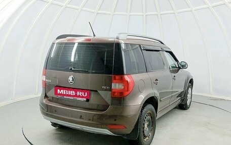 Skoda Yeti I рестайлинг, 2015 год, 1 160 000 рублей, 6 фотография