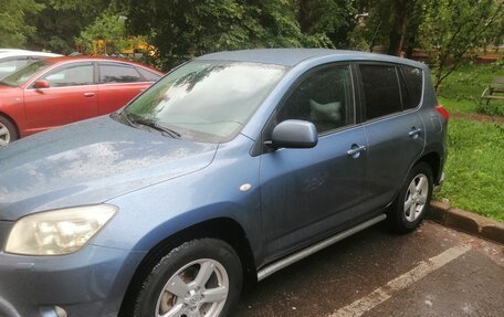 Toyota RAV4, 2006 год, 1 300 000 рублей, 2 фотография